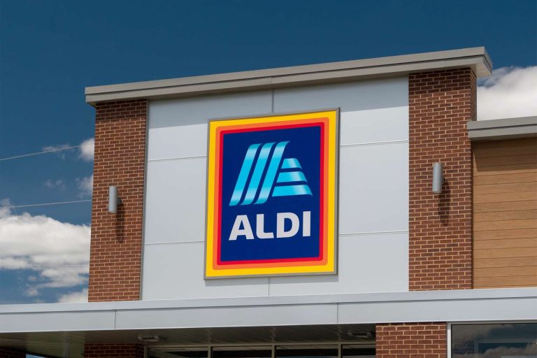 У Aldi есть подражание в размере 16,99 долл. США из популярной кастрюли за 150 долларов (это мой новый фаворит)