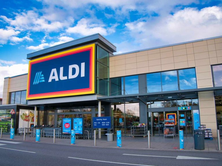 Aldi $ 3,65, что так хорошие поклонники покупают 10 за раз.